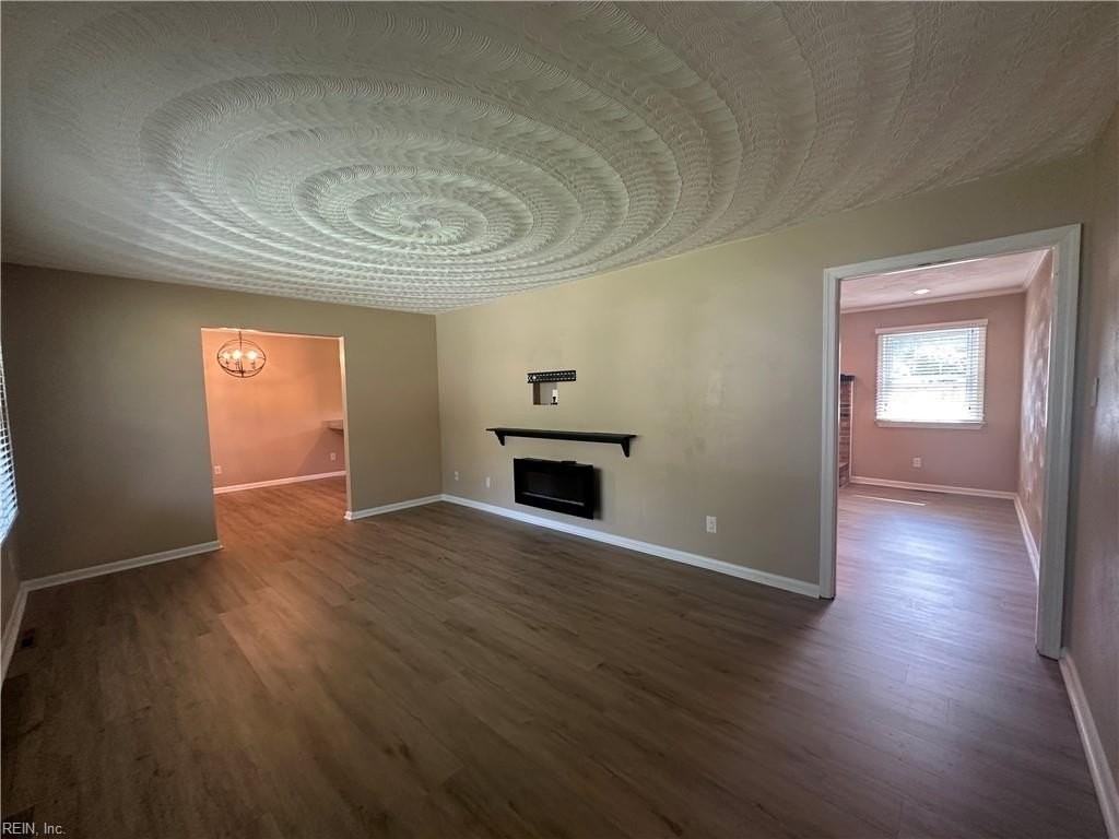 536 Summit Ridge Dr - Photo 2 of 30