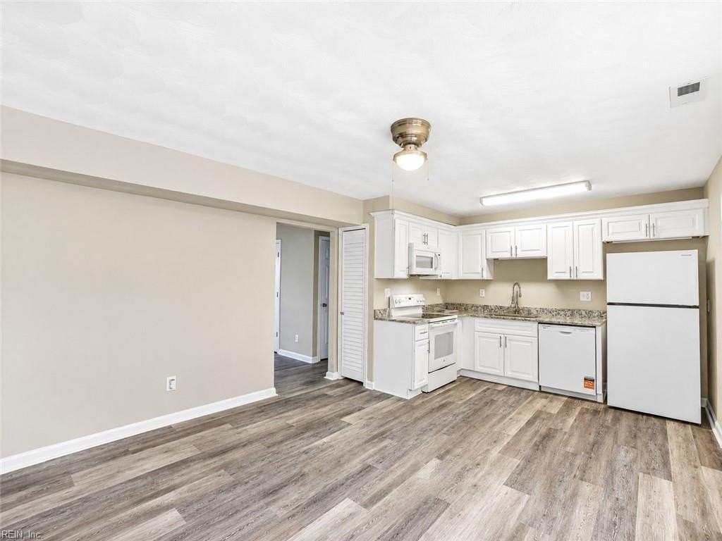 4021 Sloop Trl - Photo 7 of 24