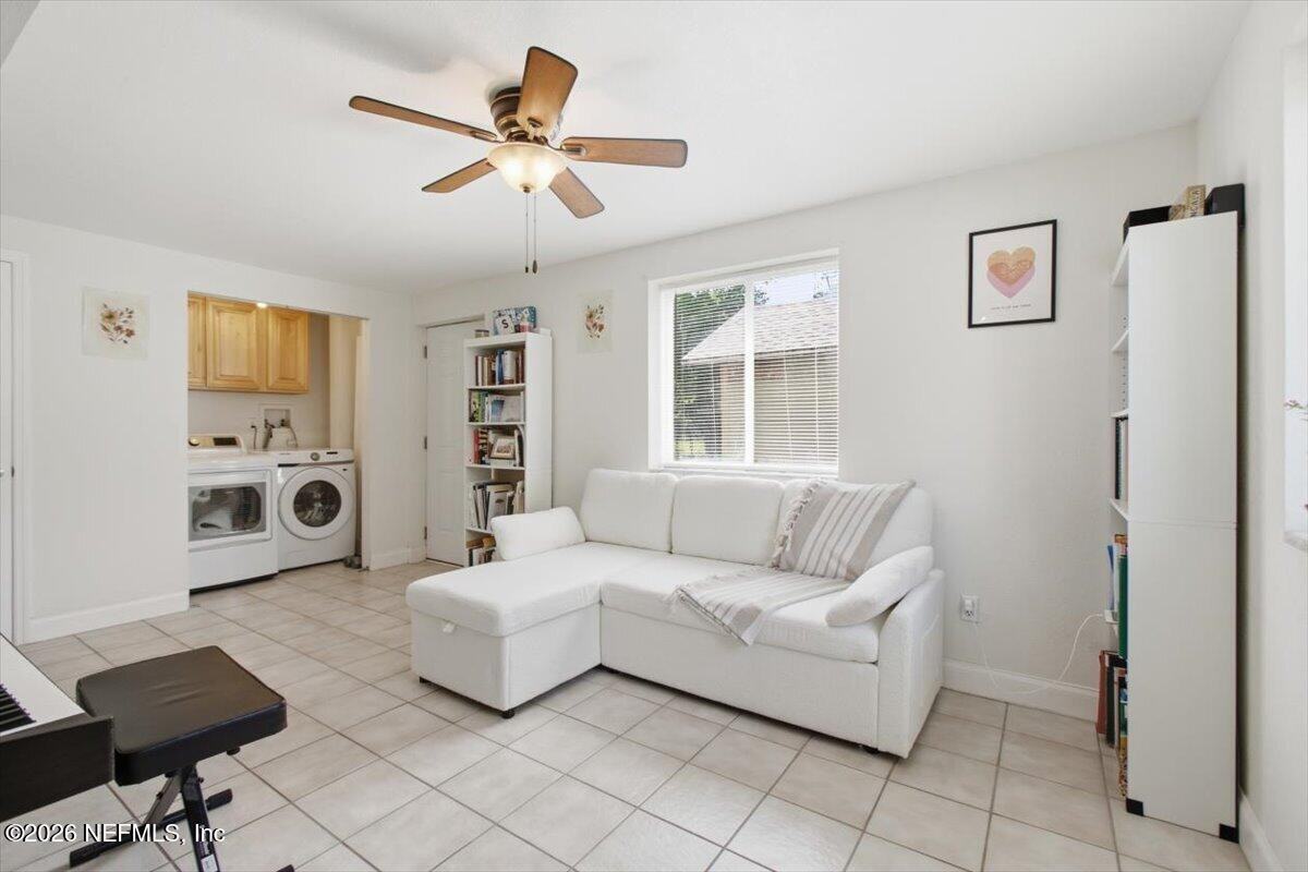 5806 Pickettville Rd - Photo 2 of 20