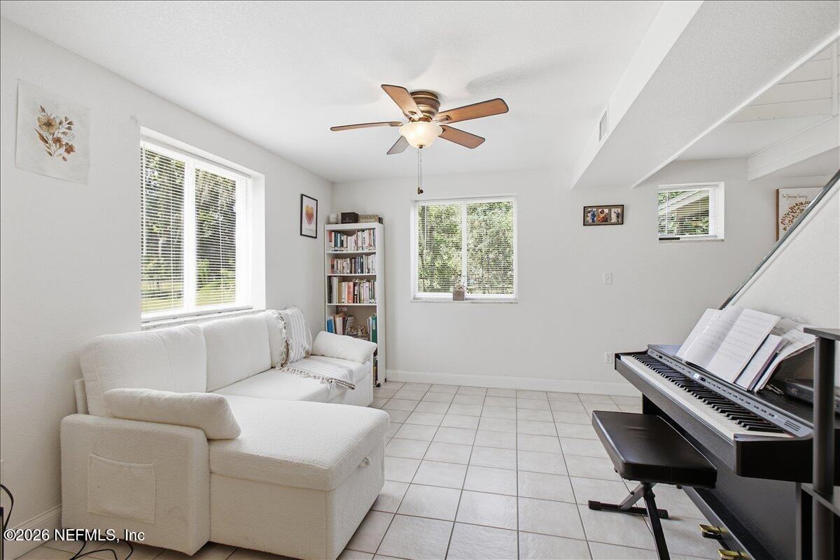 5806 Pickettville Rd - Photo 3 of 20