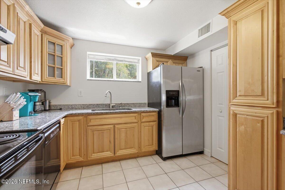 5806 Pickettville Rd - Photo 5 of 20