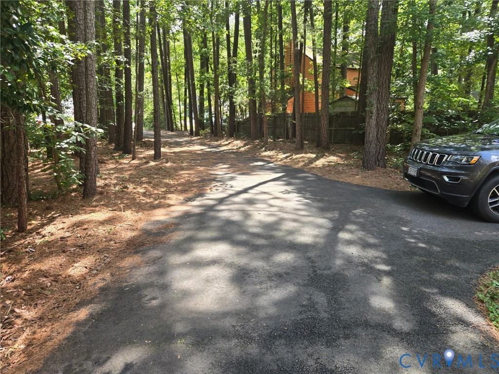 10404 Tamworth Rd - Photo 4 of 5