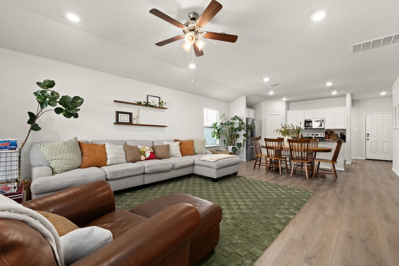 1308 Piedmont St #1 - Photo 5 of 17