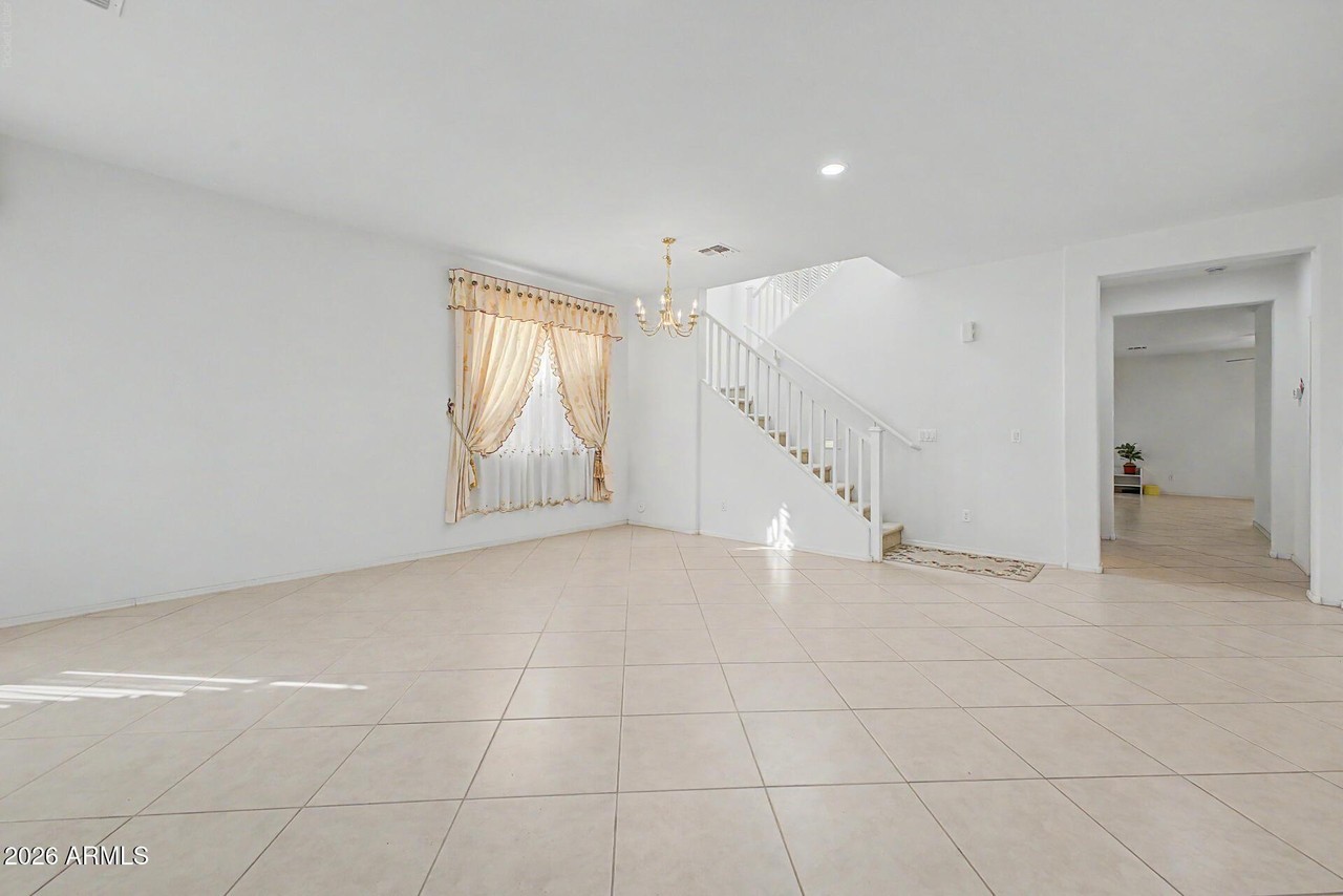 3860 E Battala Ave - Photo 7 of 40