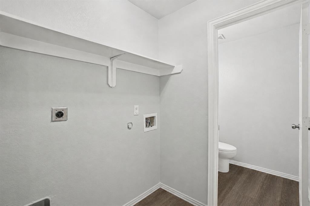 4021 Preferred Pl - Photo 5 of 12