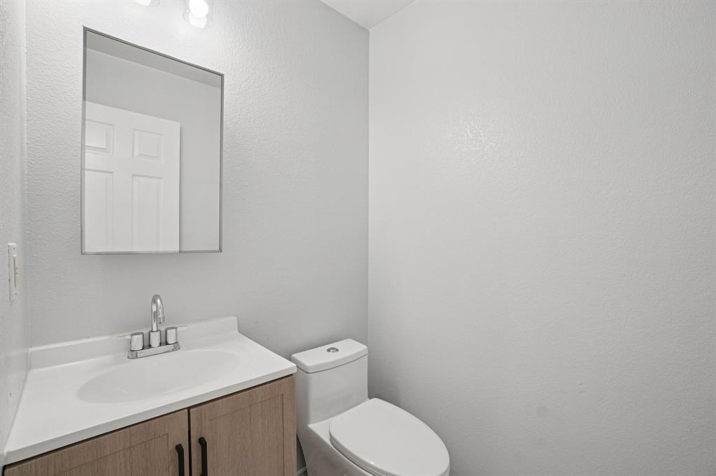 4021 Preferred Pl - Photo 7 of 12