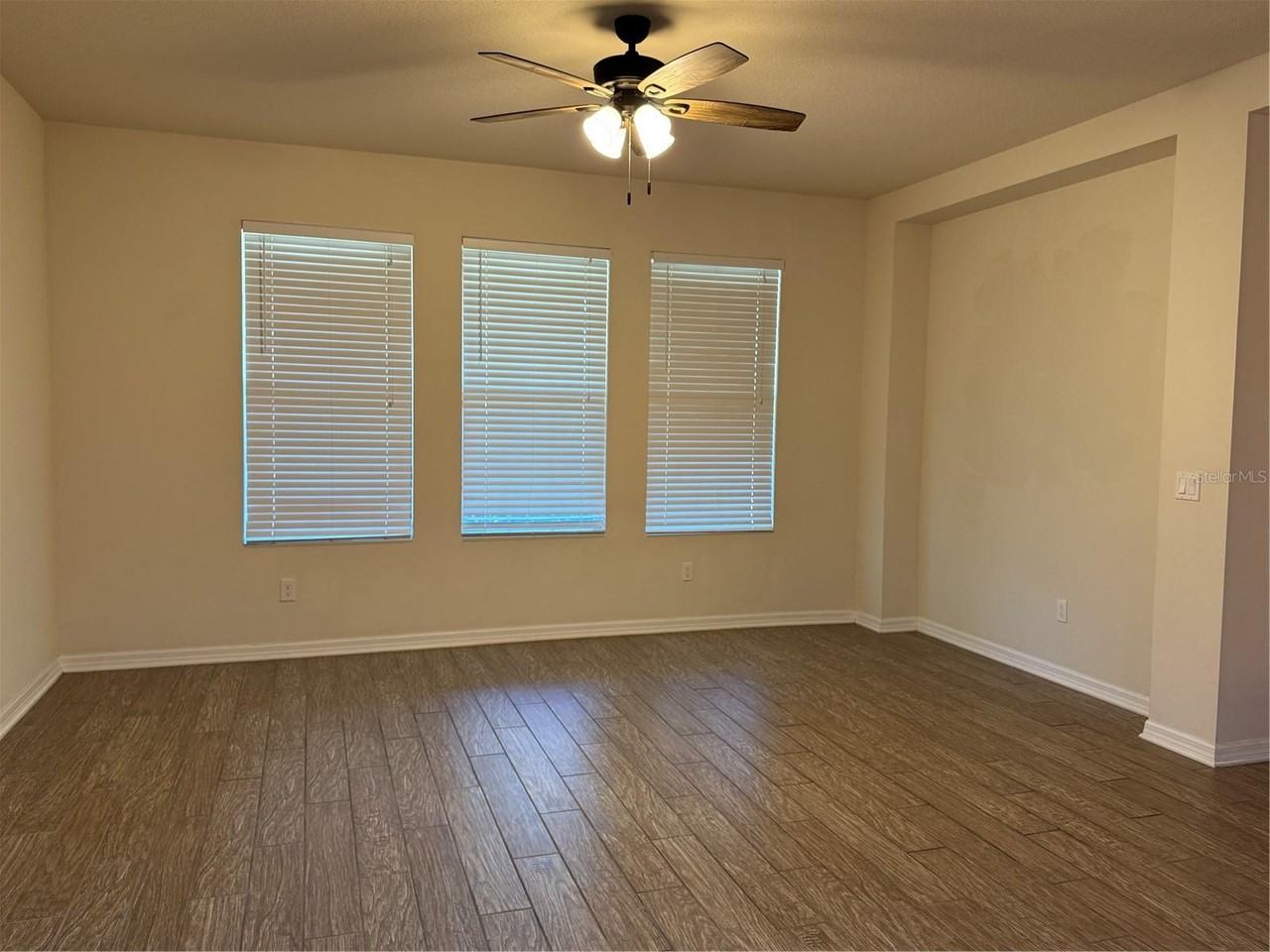 5923 Cypress Hill Rd - Photo 7 of 23