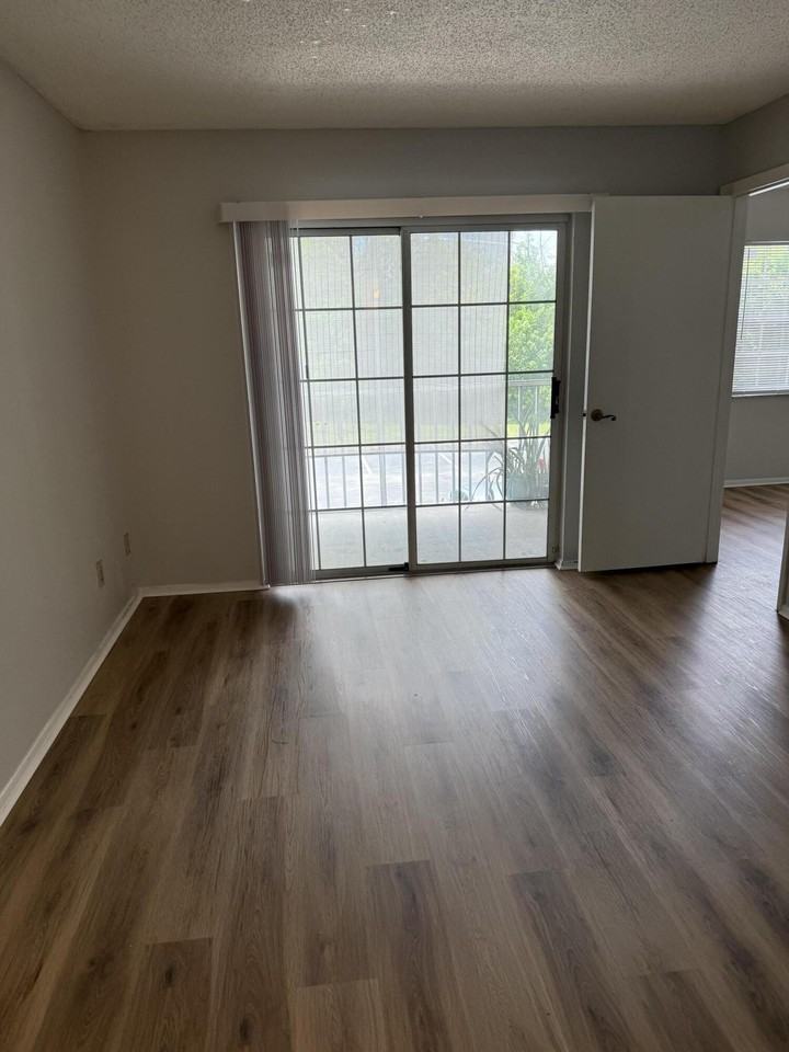 1650 Se Green Acres Cir #E201 - Photo 7 of 12