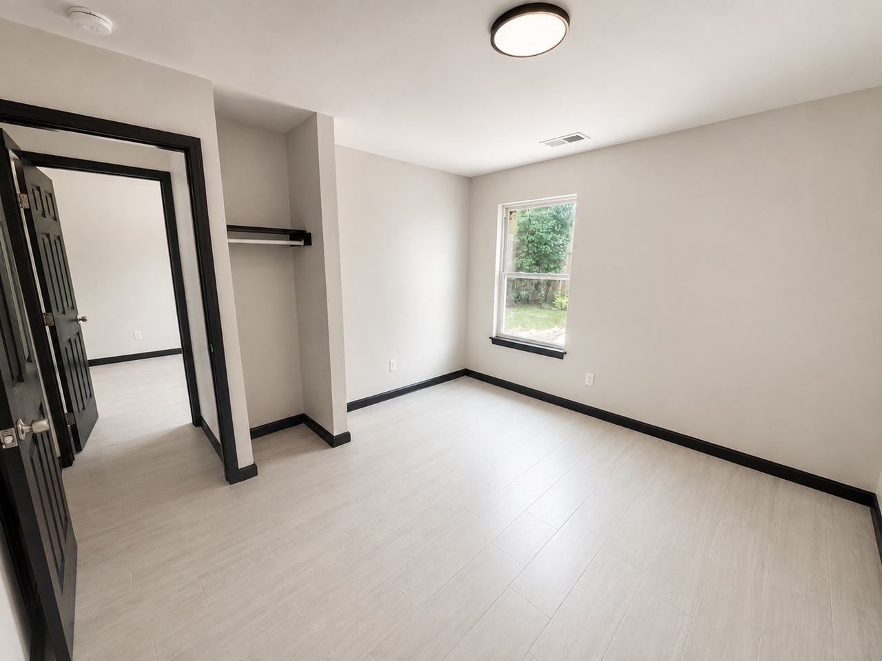 1572 Pope St #1 - Photo 7 of 10