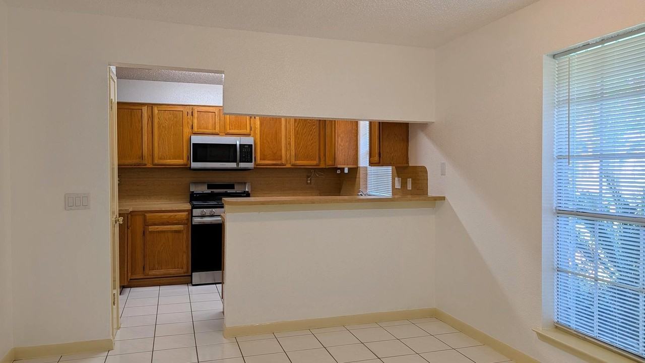 3102 E Heatherock Cir - Photo 7 of 22