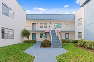 246 Normandy Ln #F - Photo 1 of 1