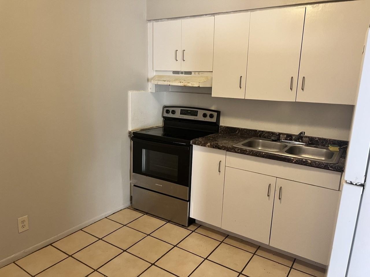 3930 Nw 31st Ter #3 - Photo 4 of 9