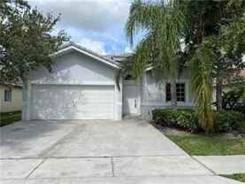 7612 Nw 99th Ter - Photo 1 of 1