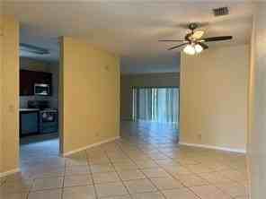 7612 Nw 99th Ter - Photo 4 of 20