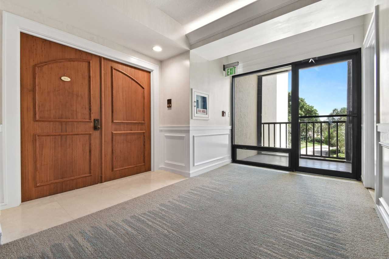 3322 Casseekey Island Rd #302 - Photo 4 of 45