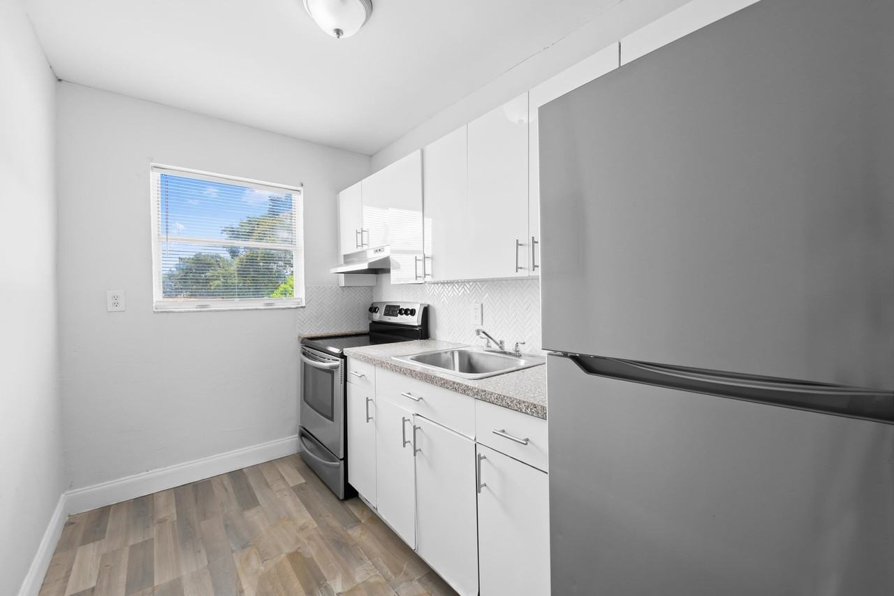 1761 Ali Baba Ave #5 - Photo 5 of 12