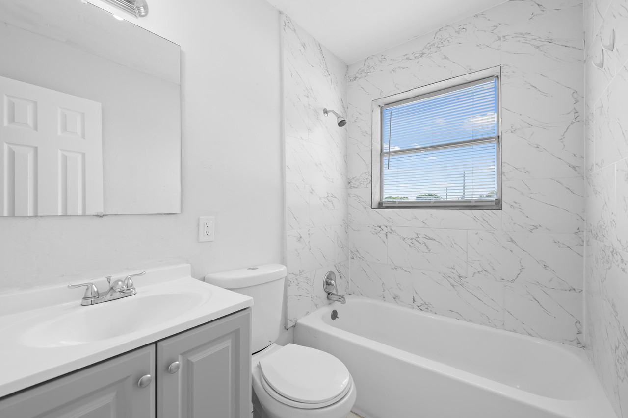 1761 Ali Baba Ave #5 - Photo 7 of 12