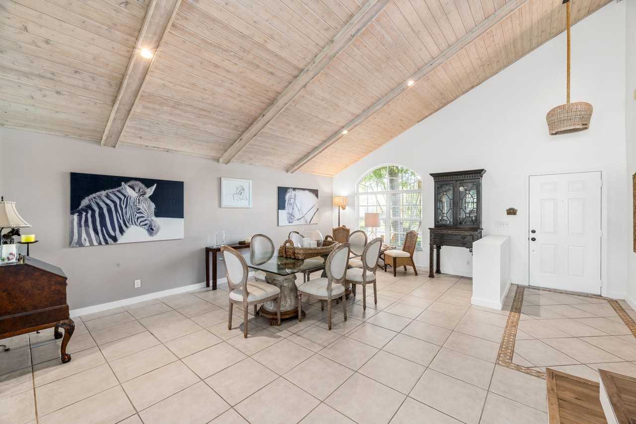 2650 Fairway Cove Ct - Photo 2 of 49