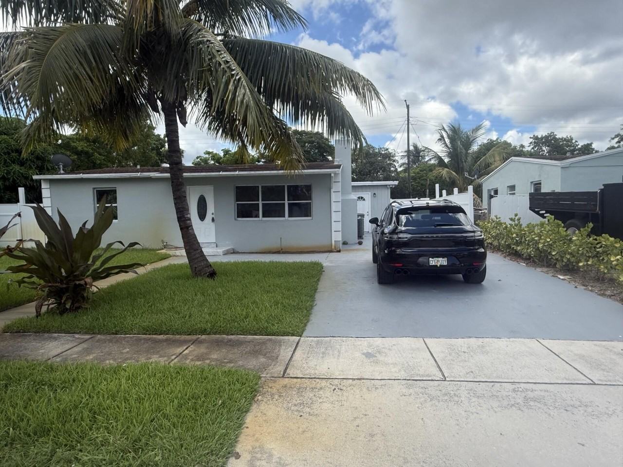 2329 Fairway Dr