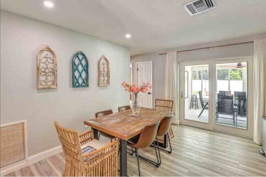 2806 8th St - Photo 7 of 19