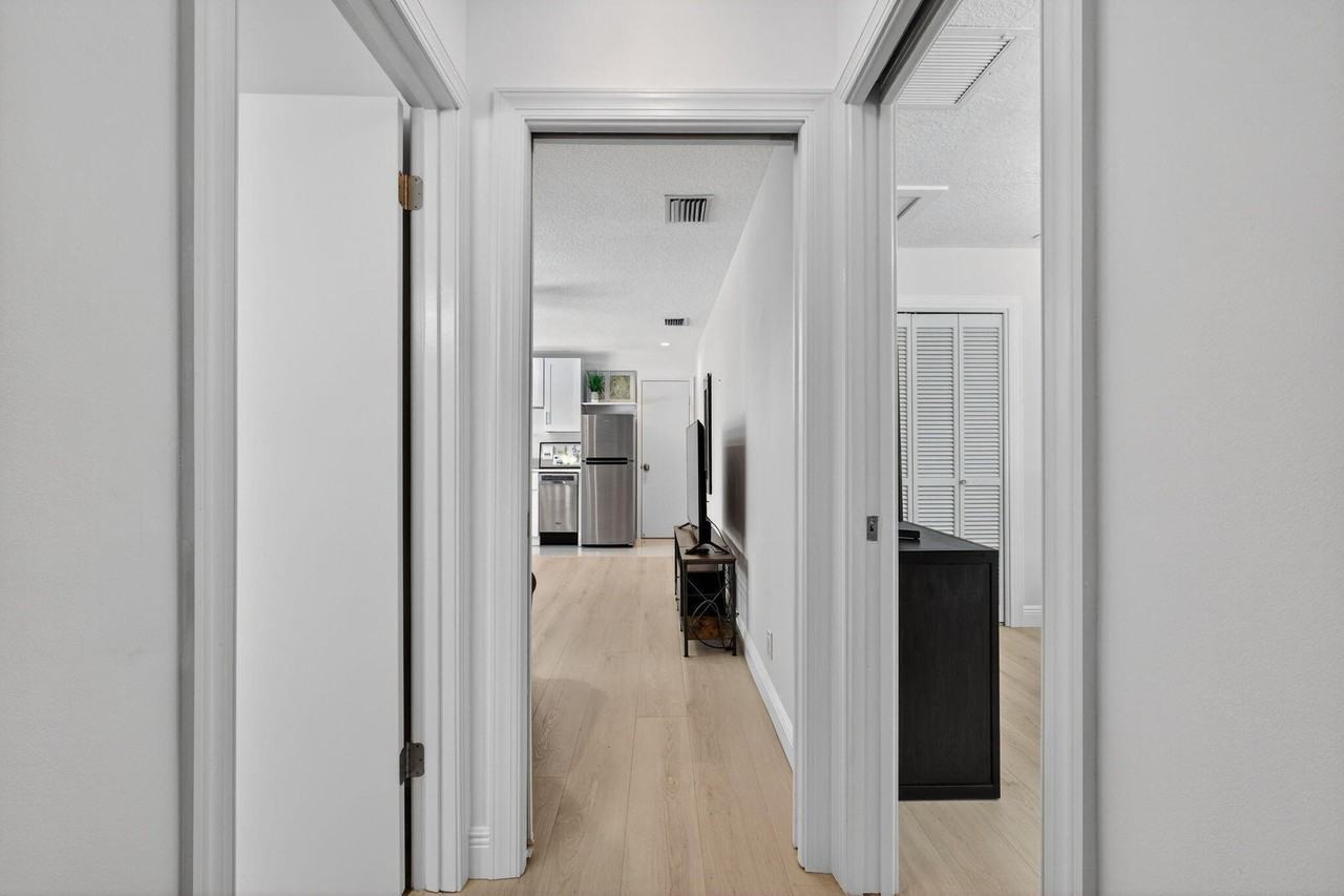 17218 Shetland Ln - Photo 5 of 31
