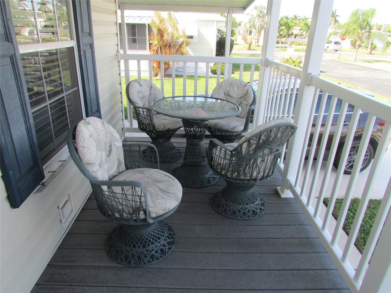 160 Nw 53rd St - Photo 2 of 32