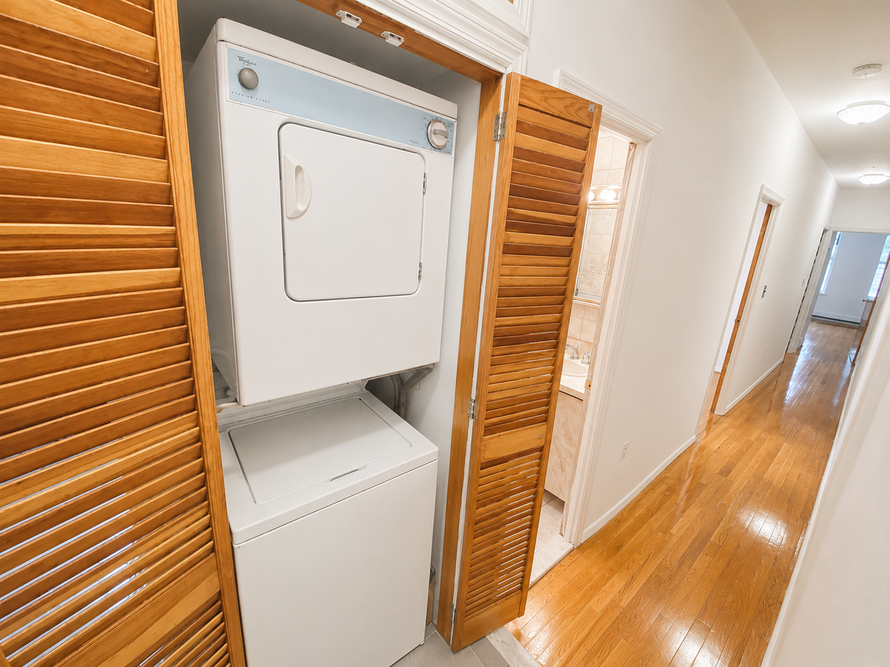 387 Clinton St Apt 1l - Photo 7 of 16