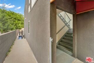 2714 Auburn St #6 - Photo 3 of 6