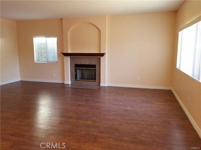 15892 Ocean Ln - Photo 7 of 8