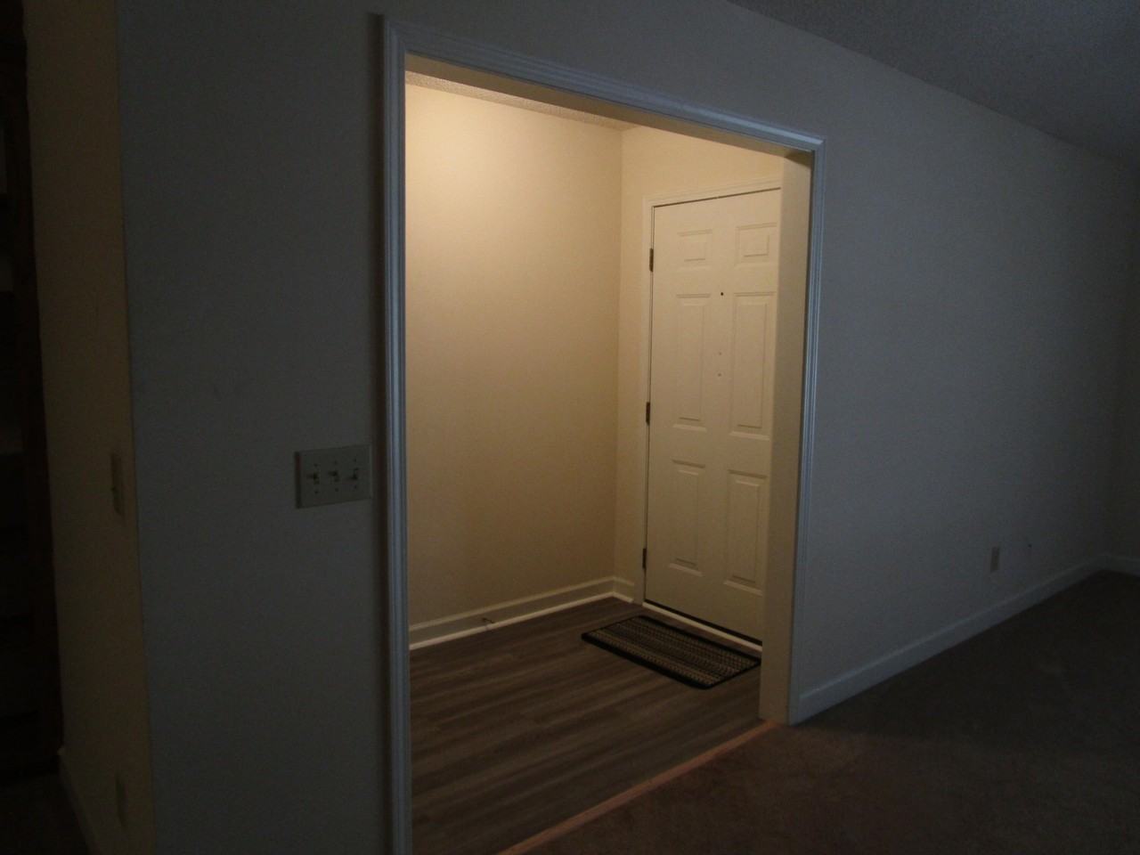 911 Arnaud St - Photo 3 of 17