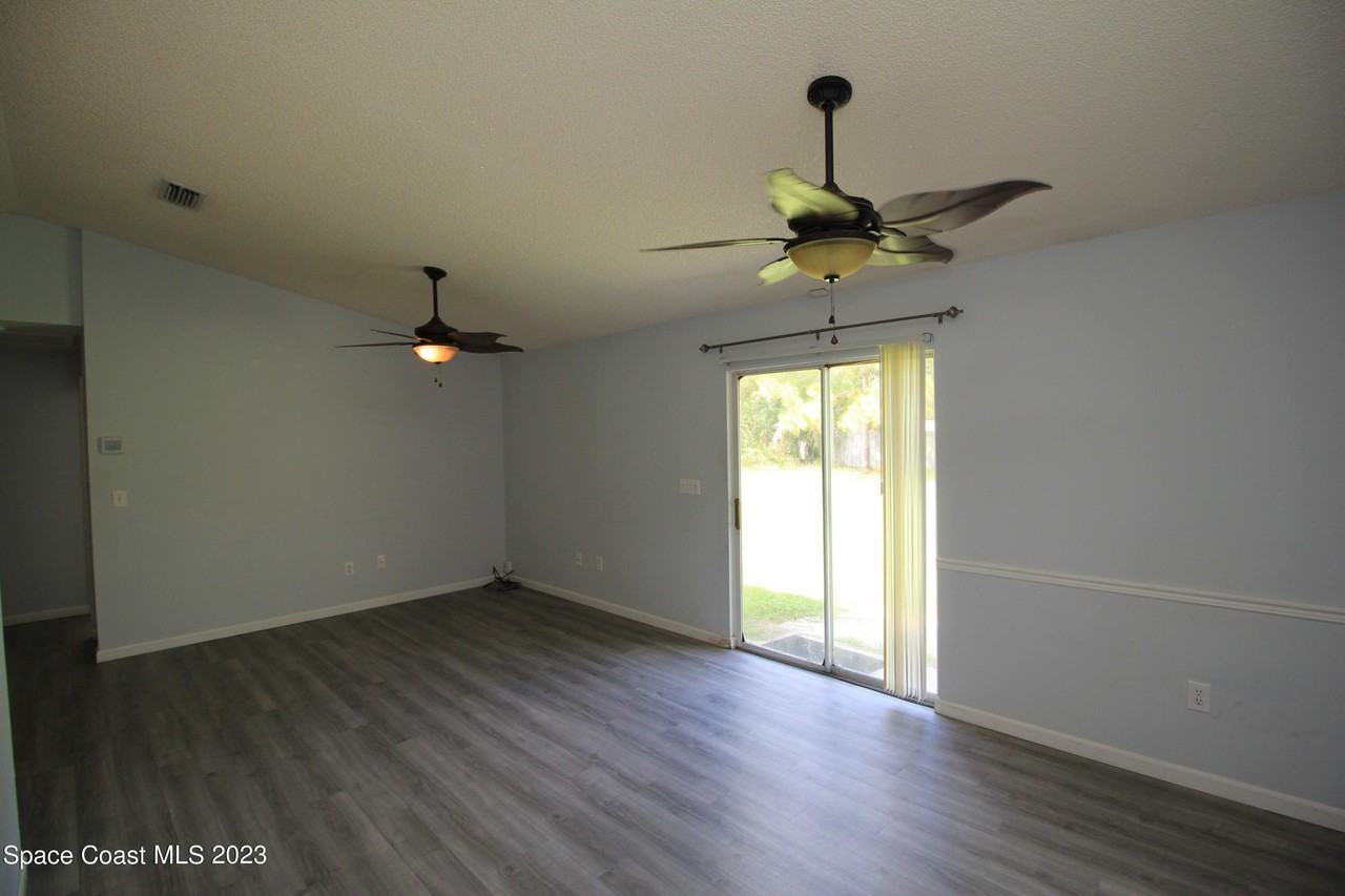 220 Tipton Rd Sw - Photo 6 of 14