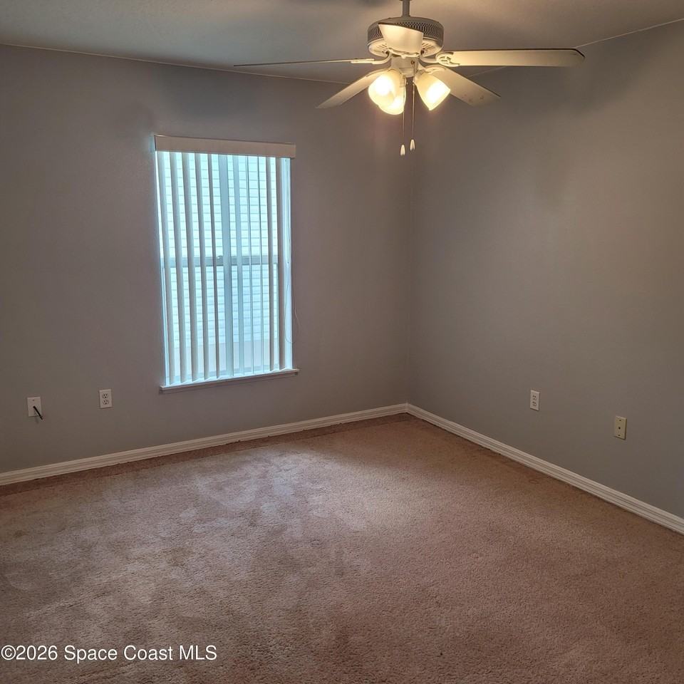 4615 Elena Way - Photo 7 of 18