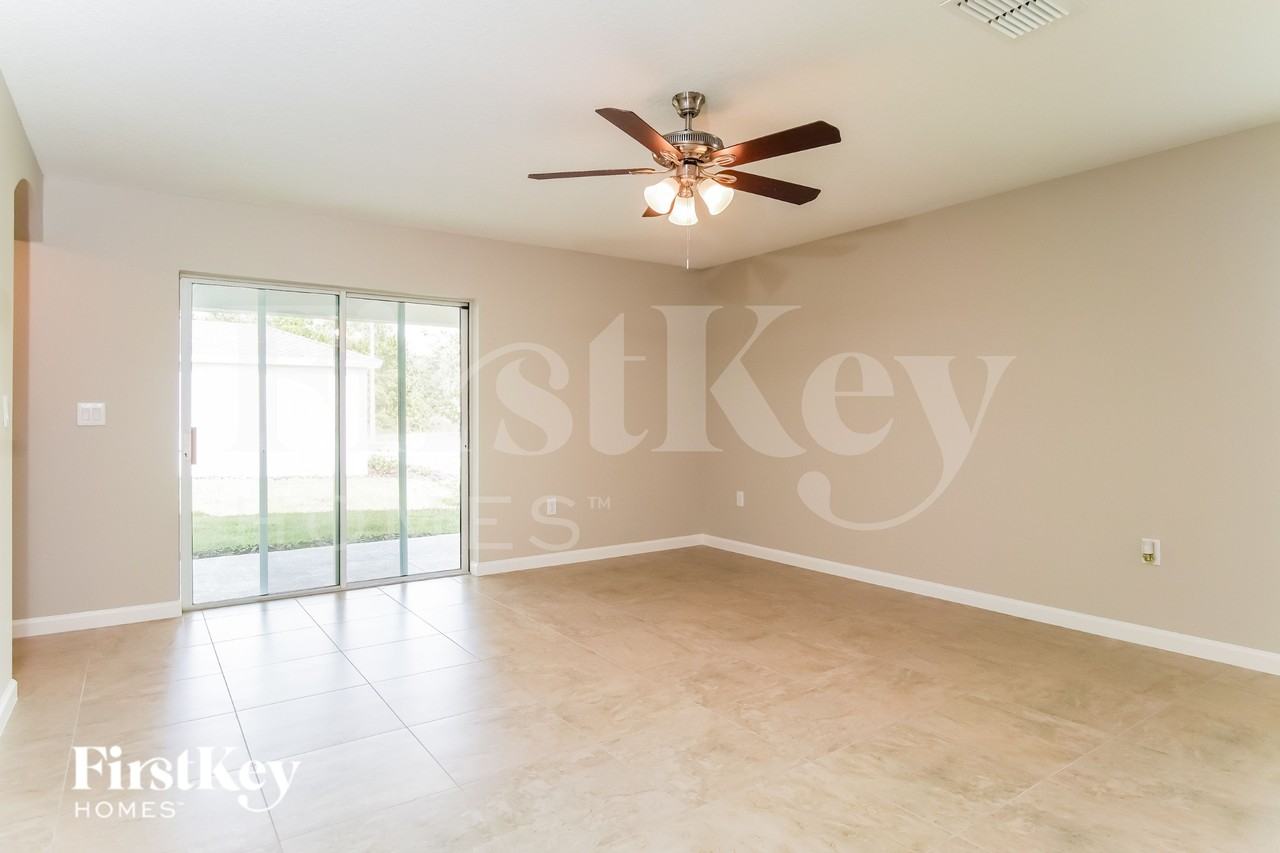 207 Southern Breeze Loop - Photo 3 of 15