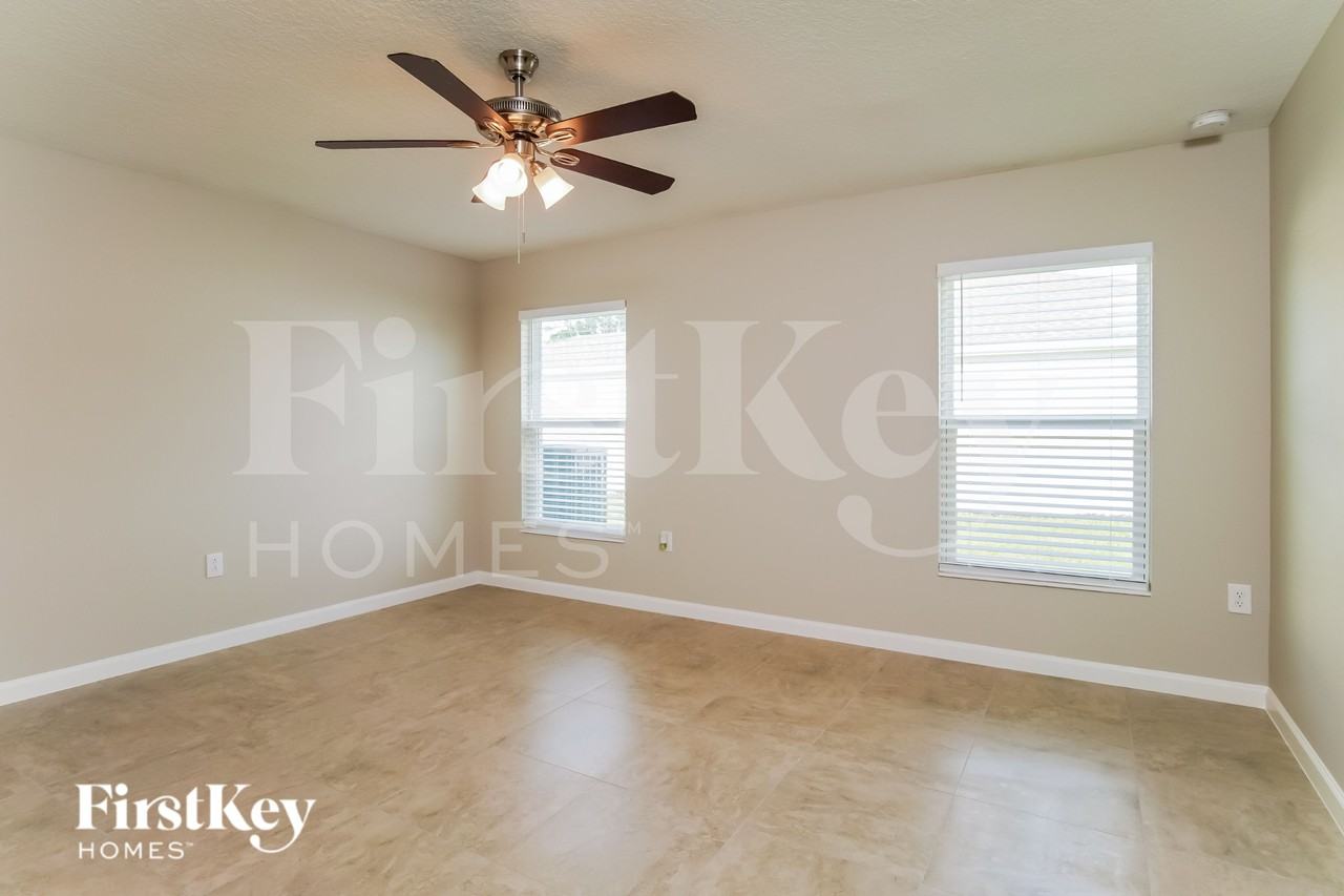 207 Southern Breeze Loop - Photo 7 of 15