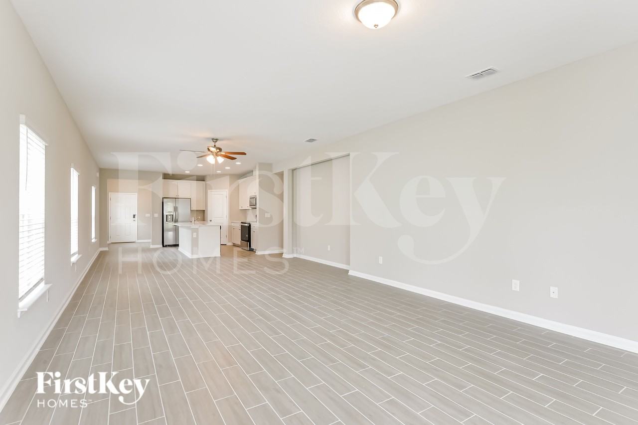 117 Nighthawk Ln - Photo 5 of 16