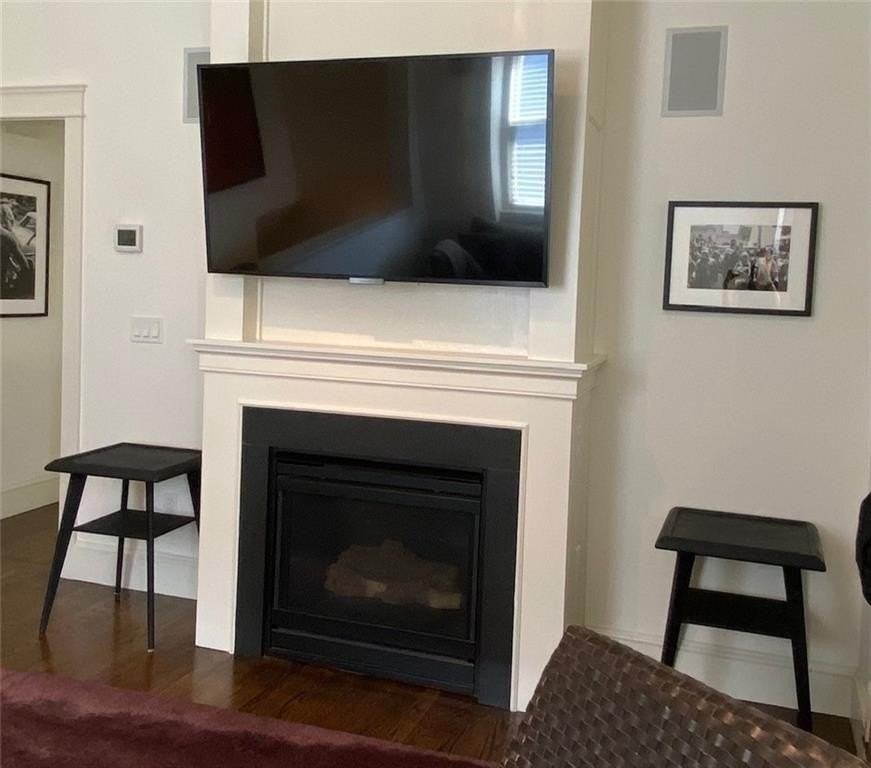 117 Sheldon St #2 - Photo 3 of 10