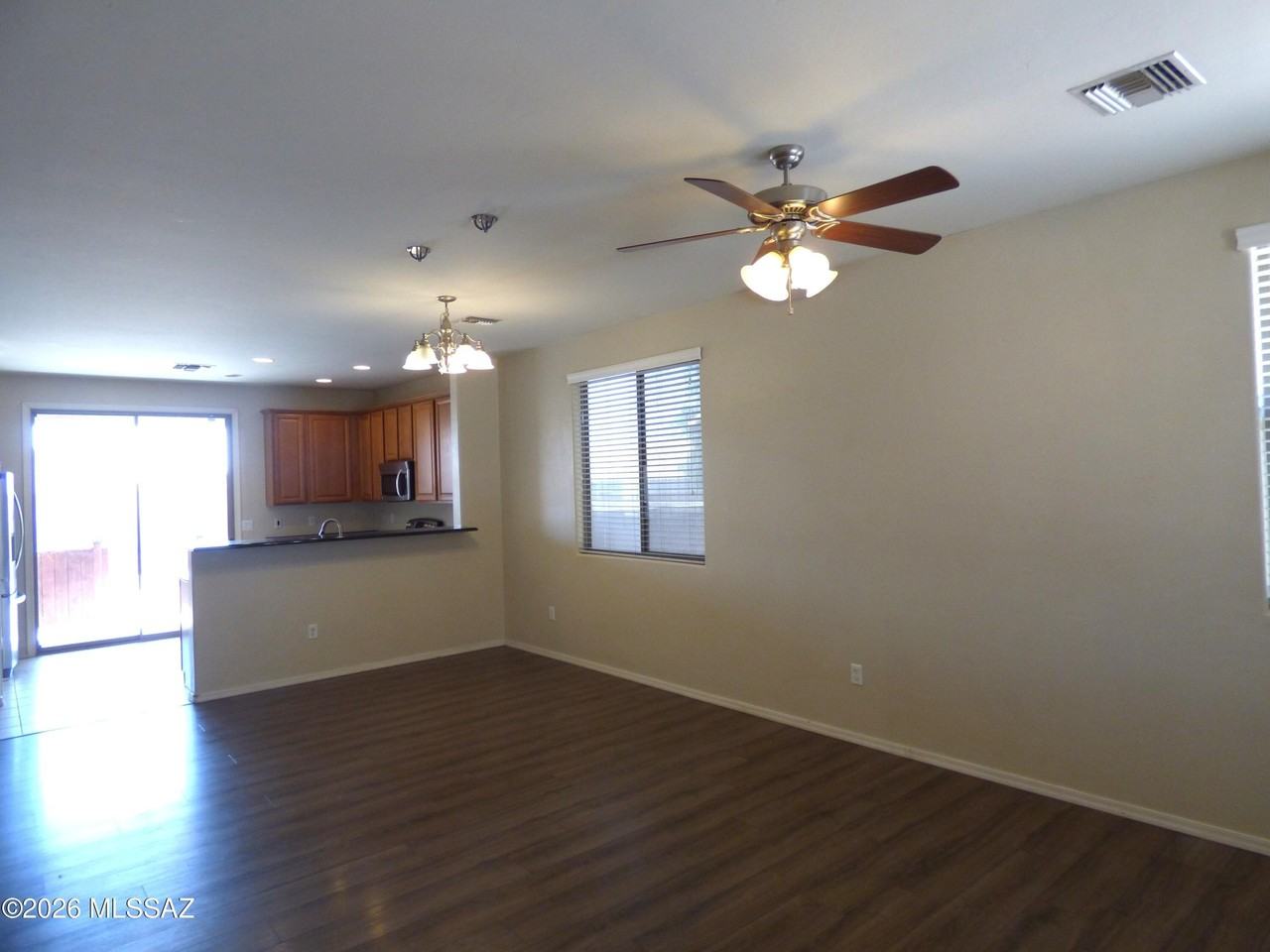 14377 N Bannerstone Ct - Photo 3 of 25