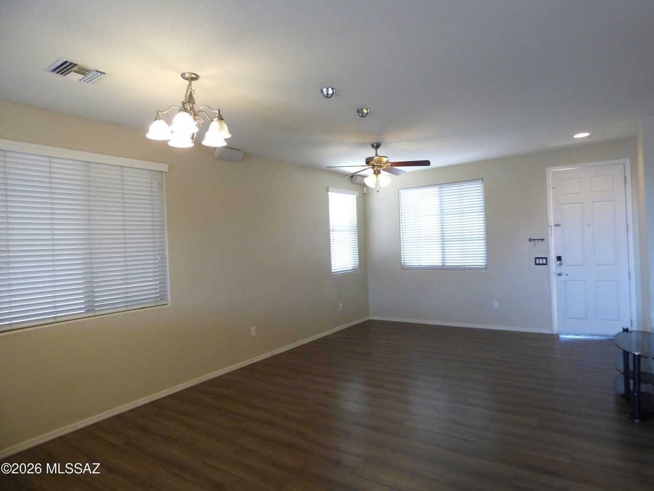 14377 N Bannerstone Ct - Photo 4 of 25