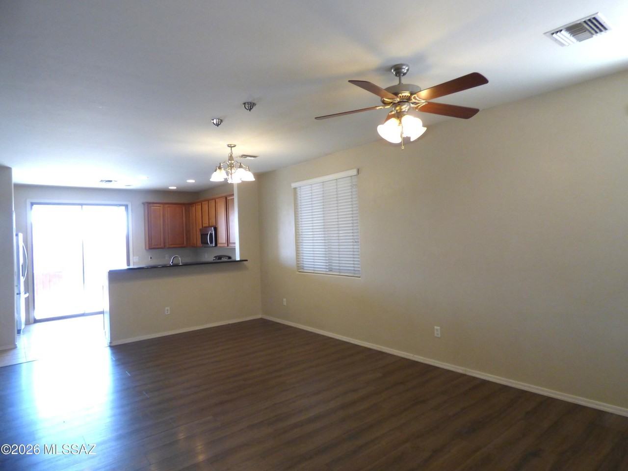 14377 N Bannerstone Ct - Photo 6 of 25