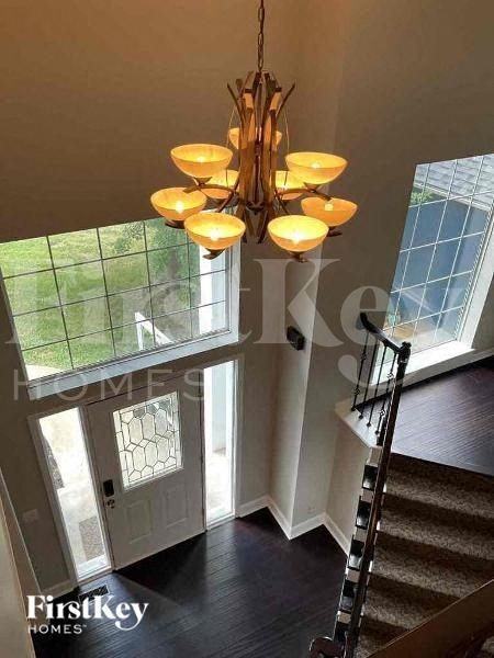 5715 N Ames Ave - Photo 4 of 11