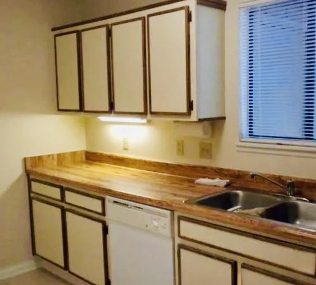 1820 Seay Ct - Photo 4 of 10
