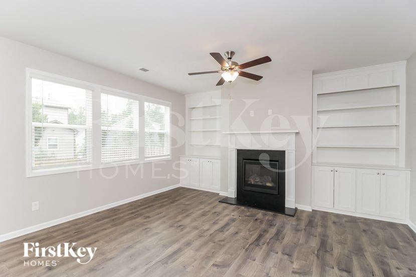 3081 W Jackson Way - Photo 2 of 15