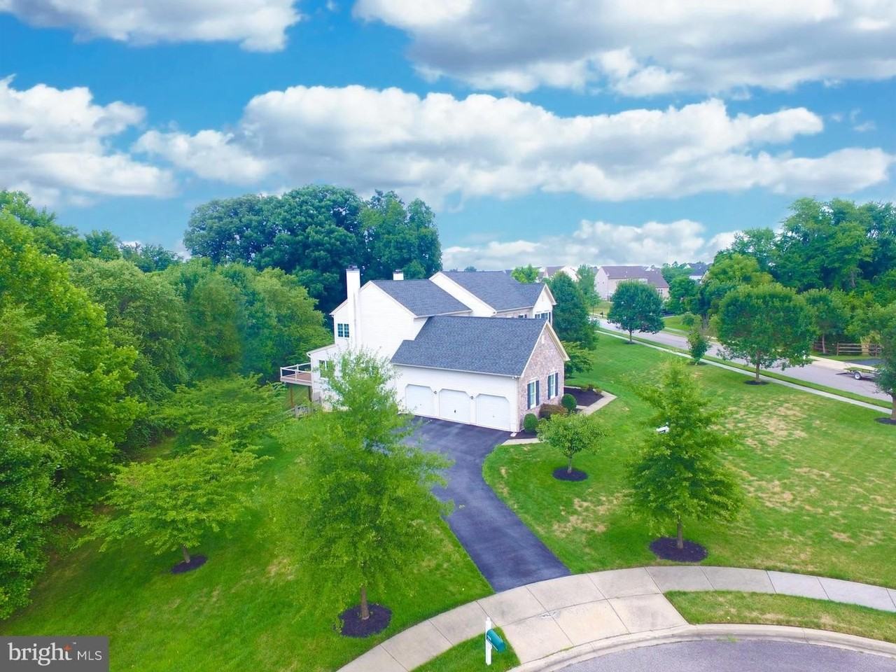 420 Nattull Dr - Photo 4 of 7