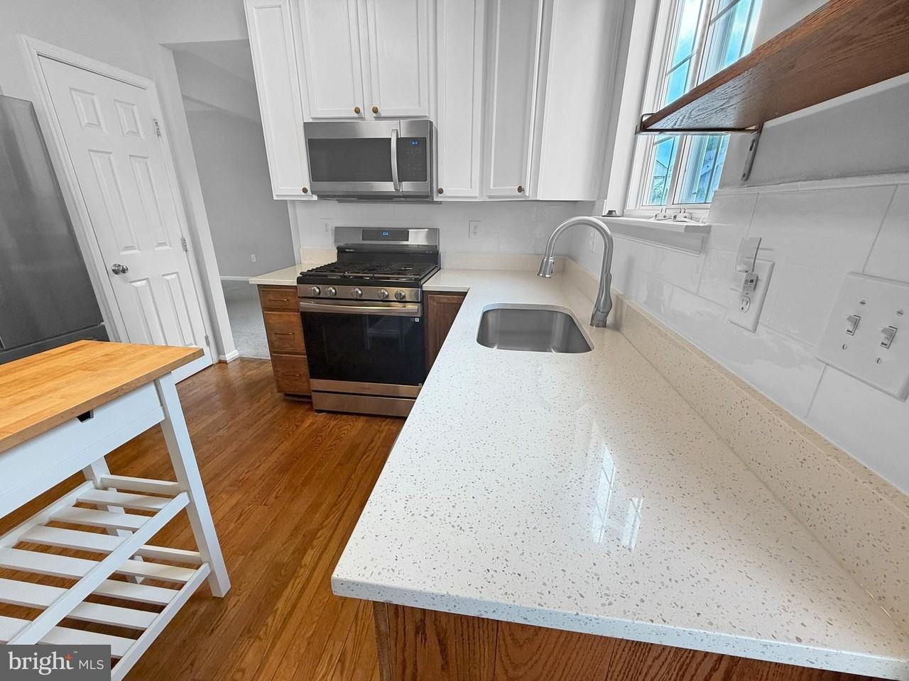 12519 Royal Crown Dr - Photo 6 of 29