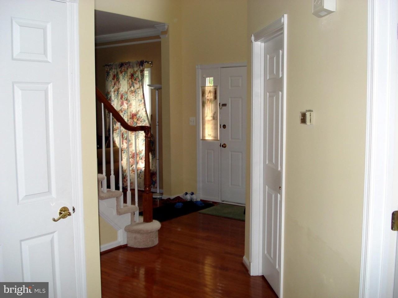 22008 Ivy Leaf Dr - Photo 2 of 21