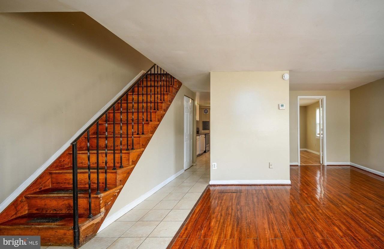 7737 Greymont St - Photo 3 of 35