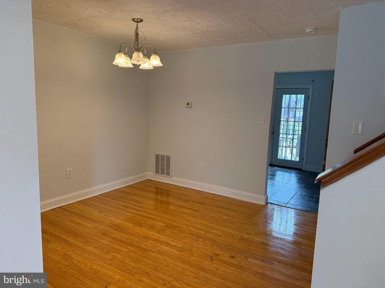 7431 Shady Glen Ter - Photo 6 of 30