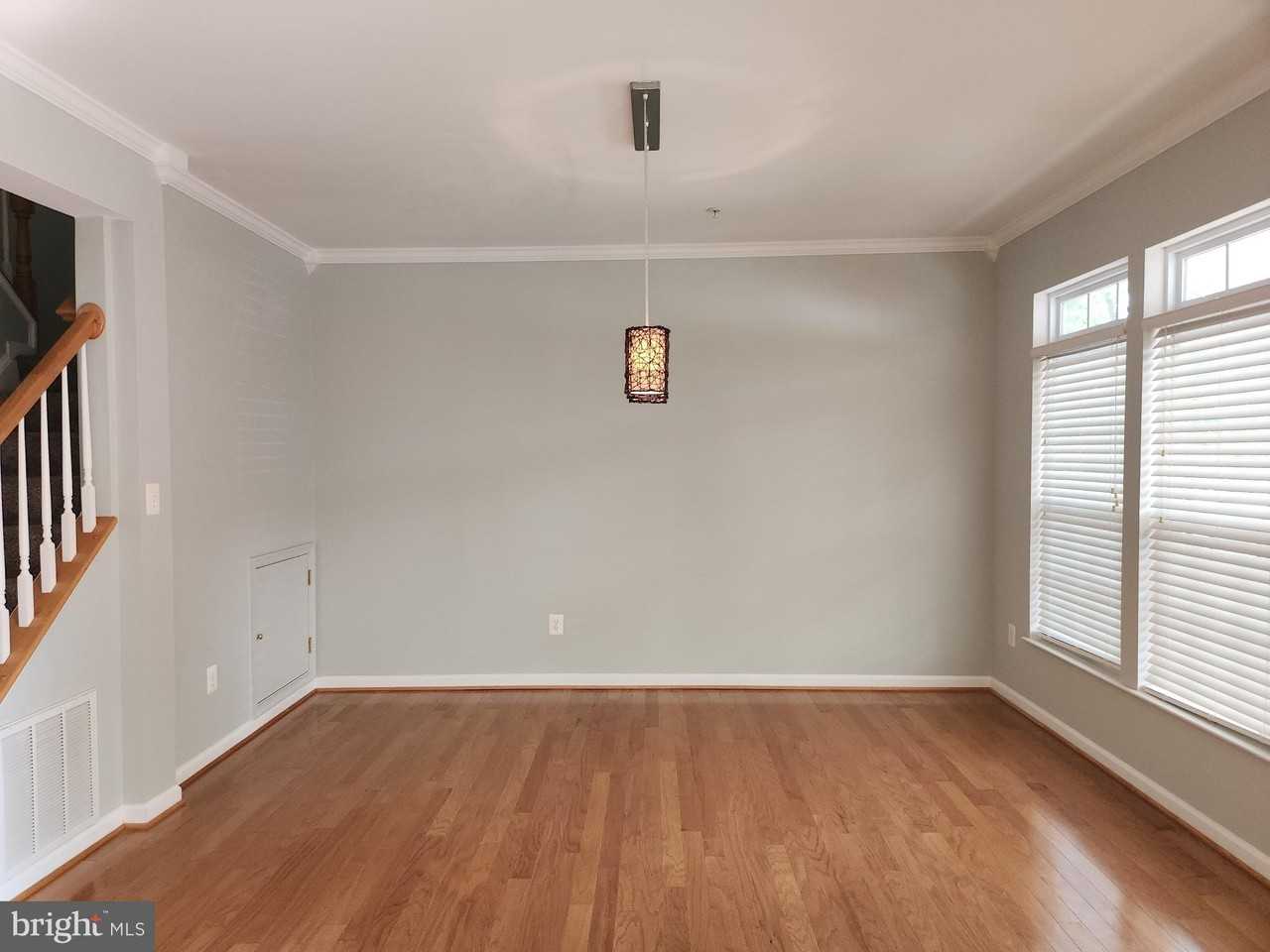 23431 Dahlia Cir - Photo 5 of 39