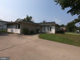 436 Suffolk Dr - Photo 1 of 1