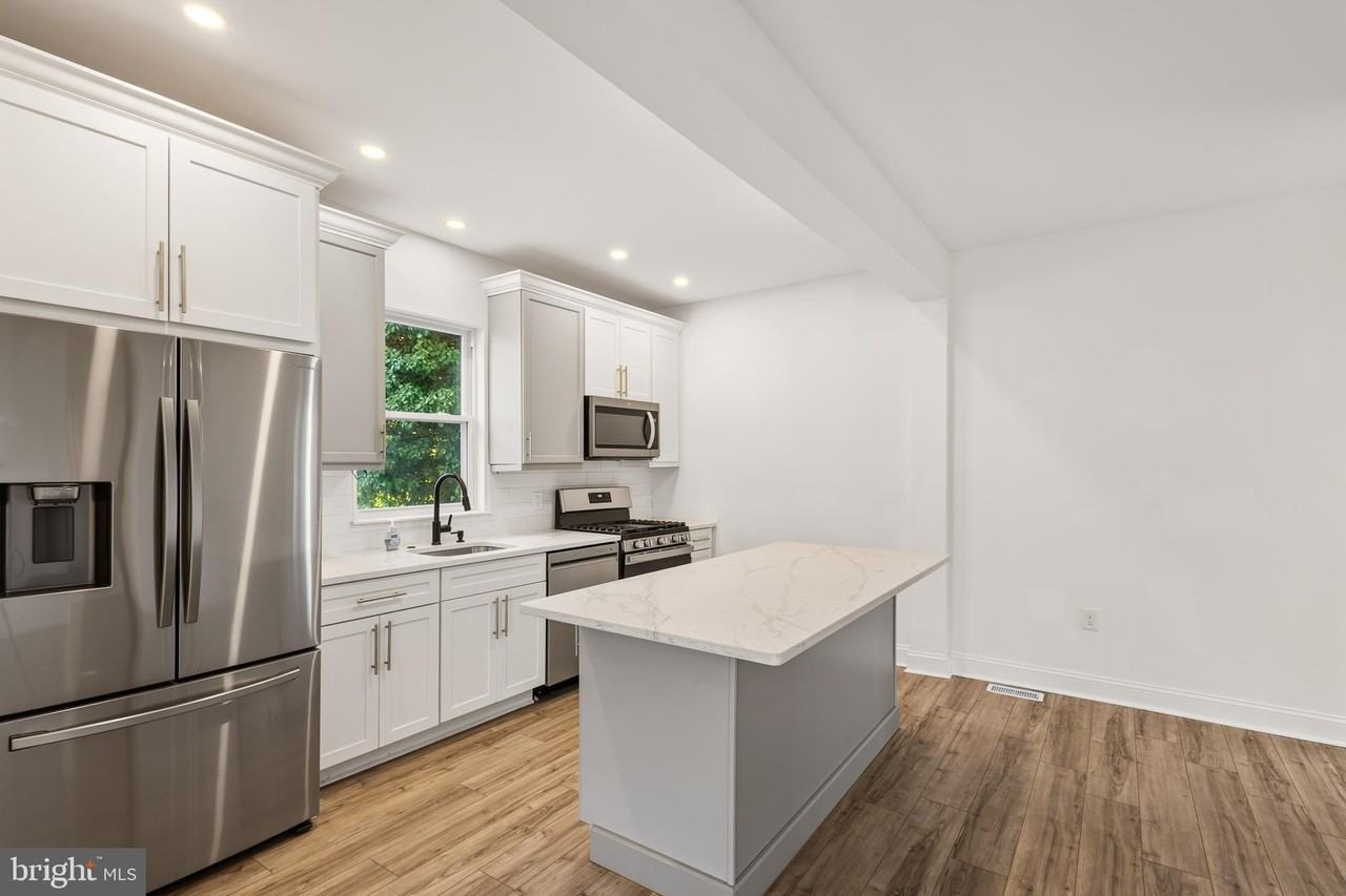 118 Turner St - Photo 5 of 44